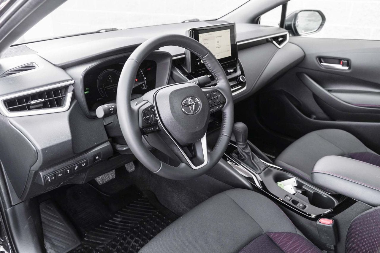 2025 Toyota Corolla Hybrid SE AWD BAS KM TOIT CARPLAY MAGS BLUETOOTH