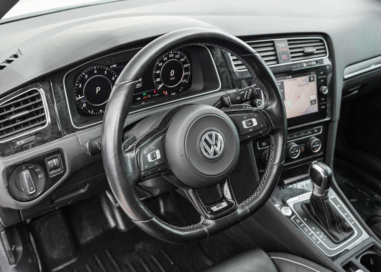 2019 Volkswagen Golf R