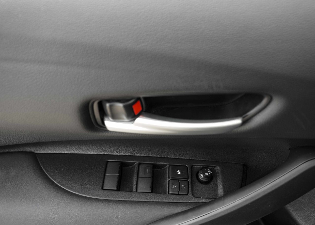 2024 Toyota Corolla SE UP Hybrid