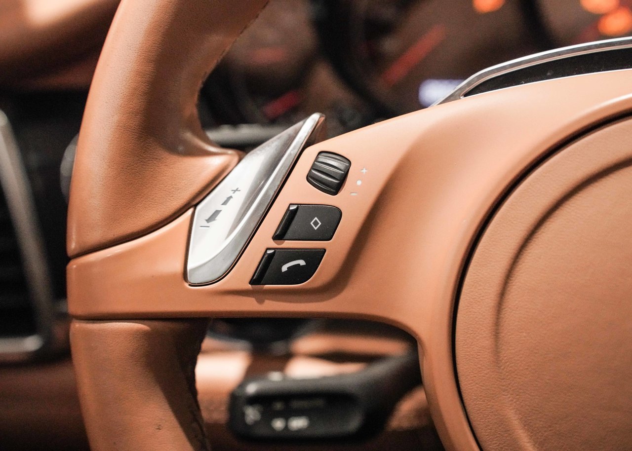 2013 Porsche GTS Panamera GTS