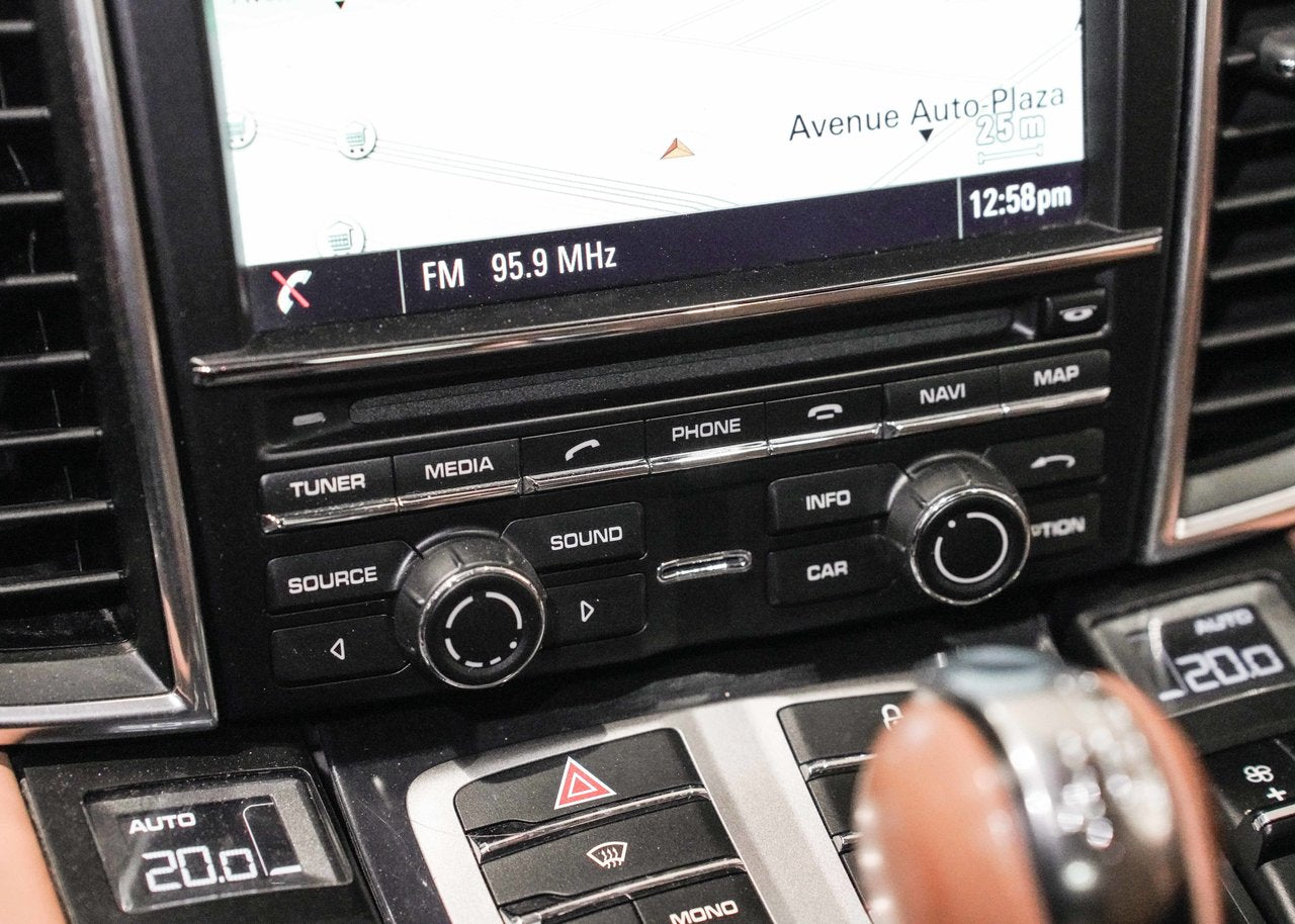 2013 Porsche GTS Panamera GTS
