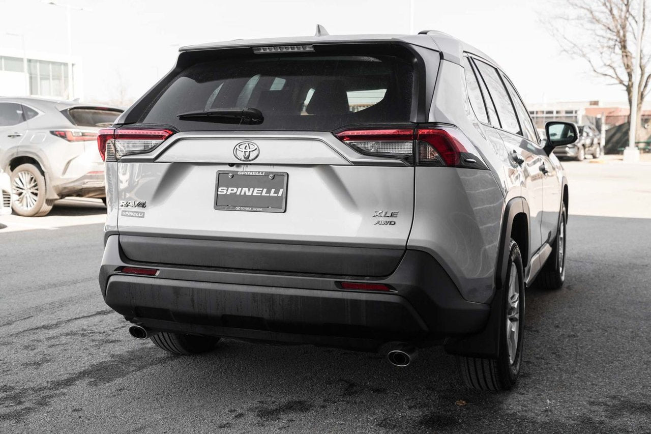 2021 Toyota RAV4 XLE AWD