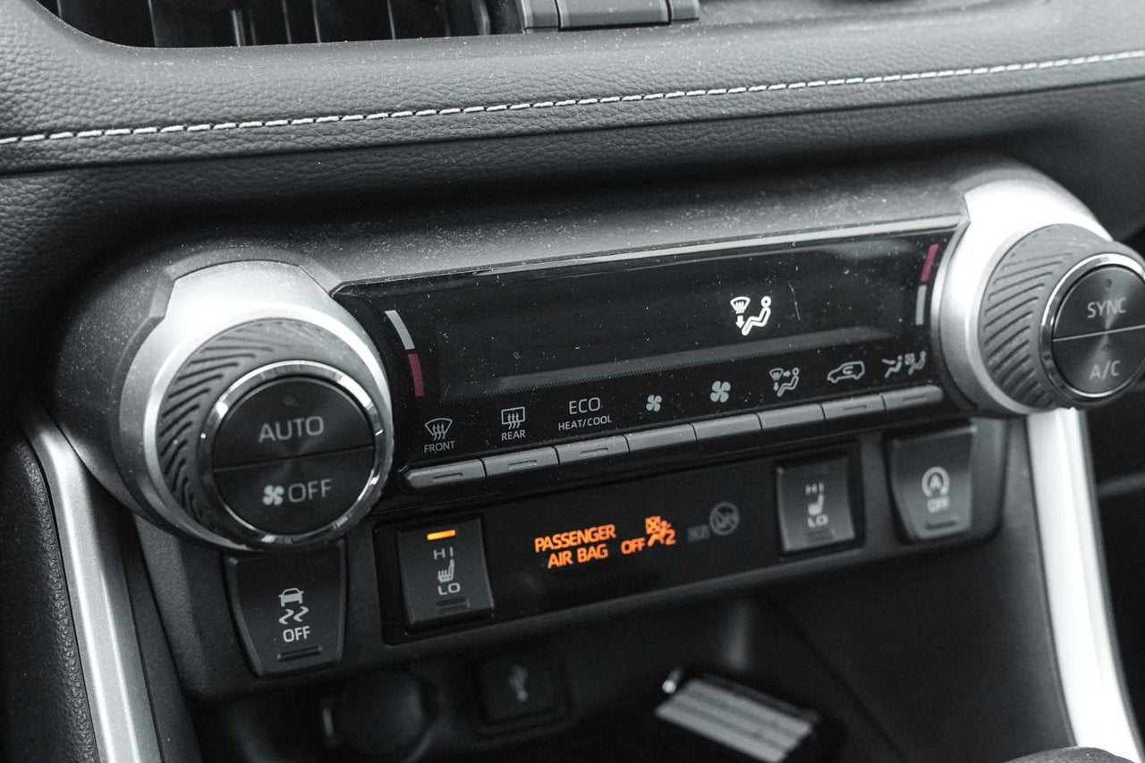 2021 Toyota RAV4 XLE AWD