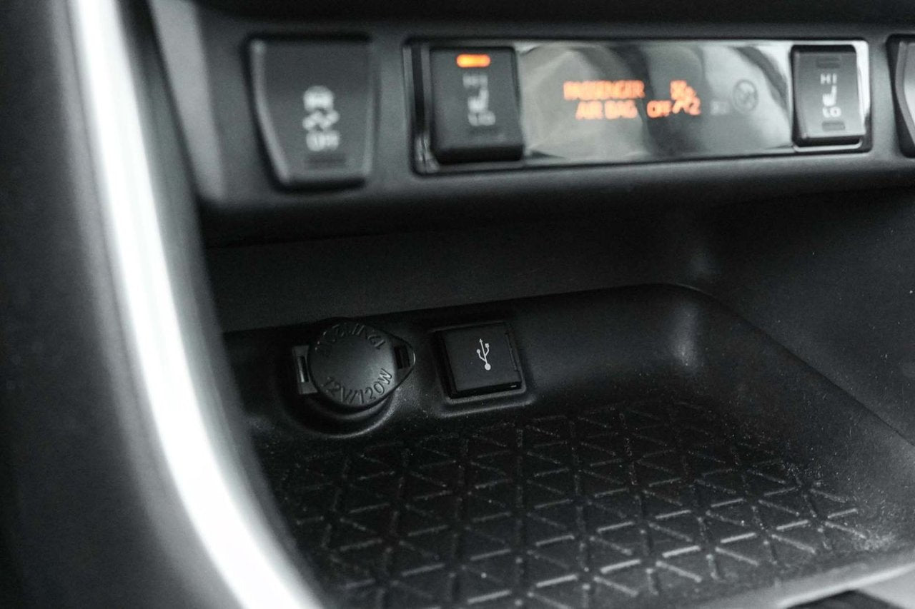 2021 Toyota RAV4 XLE AWD