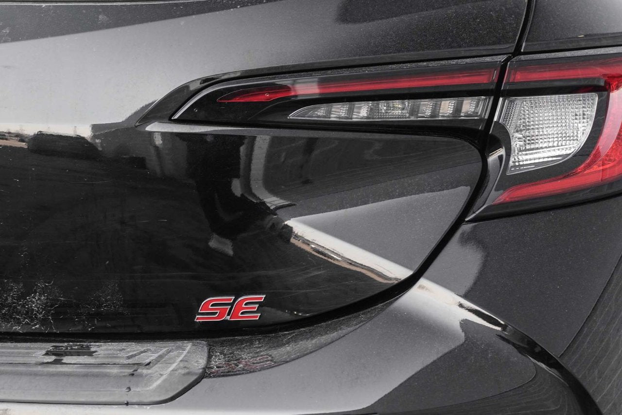2024 Toyota Corolla Hatchback SE BASE
