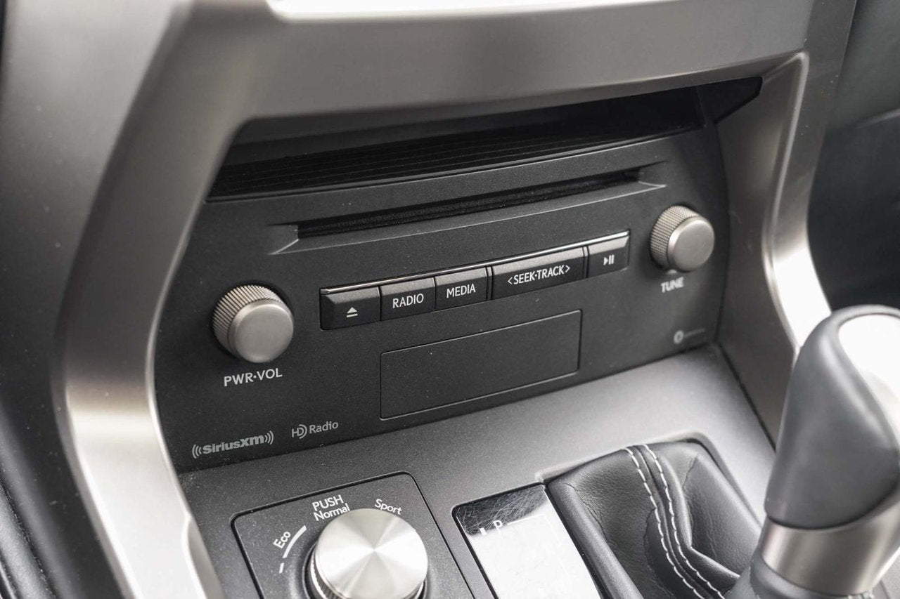 2020 Lexus NX 300h 300h PREMIUM HYBRIDE BAS KM CUIR TOIT CARPLAY