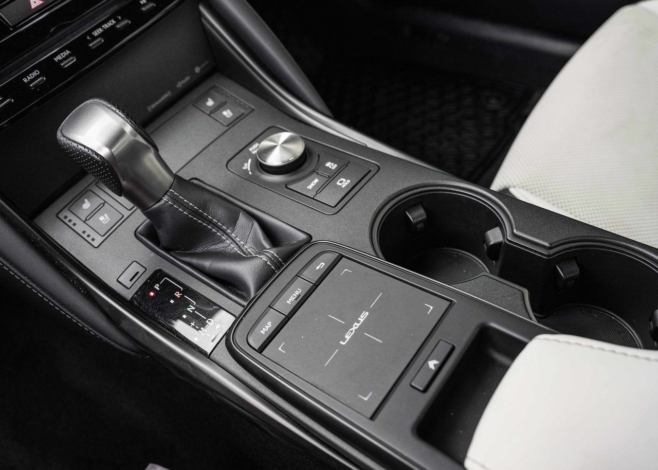 2022 Lexus IS 300 **F SPORT 2 AWD**
