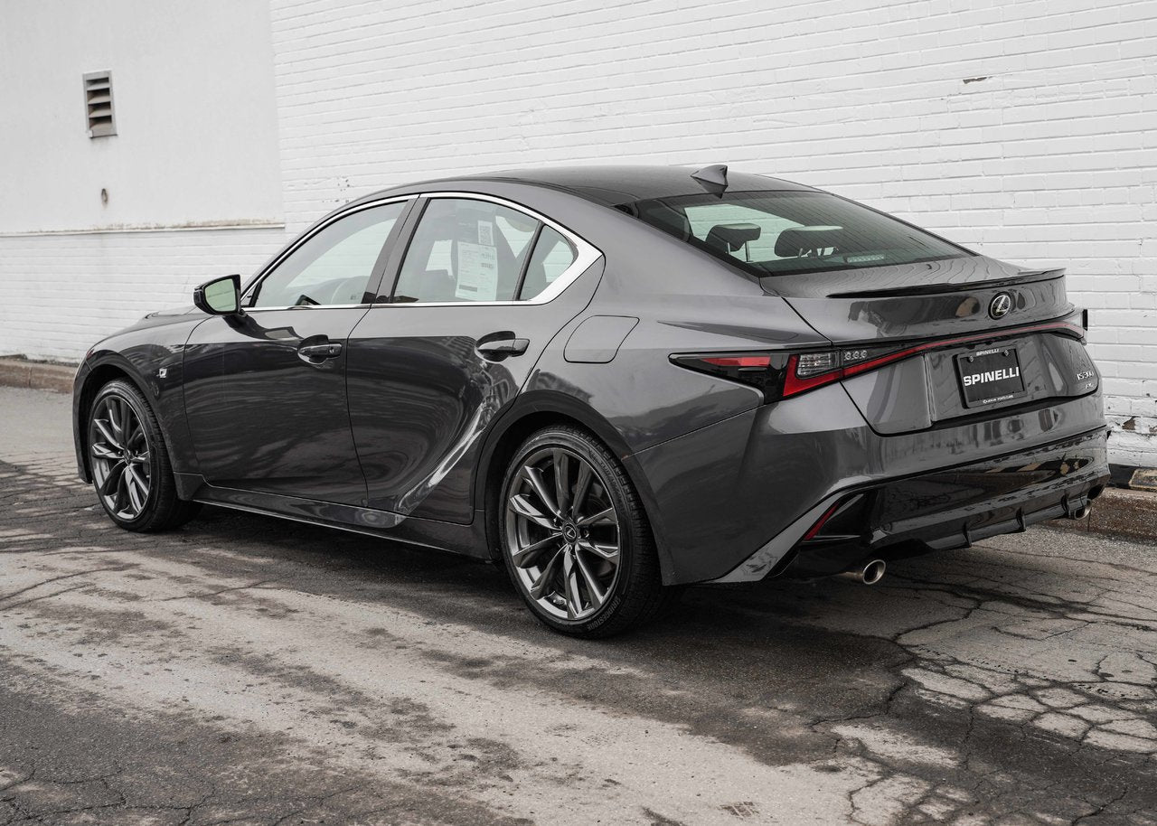 2022 Lexus IS 300 **F SPORT 2 AWD**