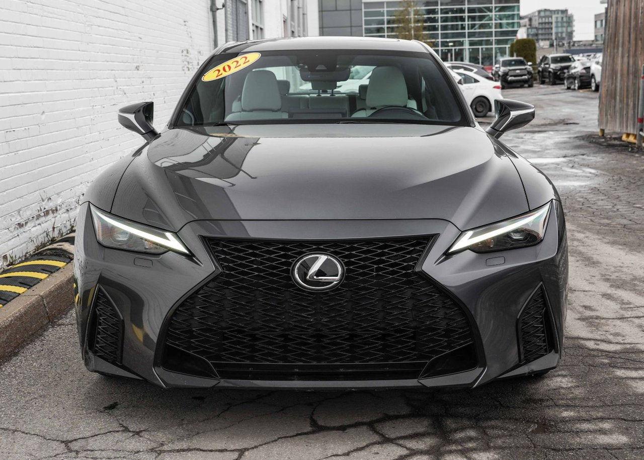 2022 Lexus IS 300 **F SPORT 2 AWD**