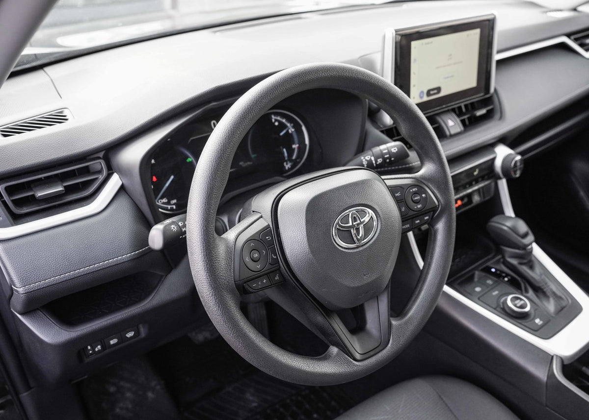 2025 Toyota RAV4 HYBRID LE AWD