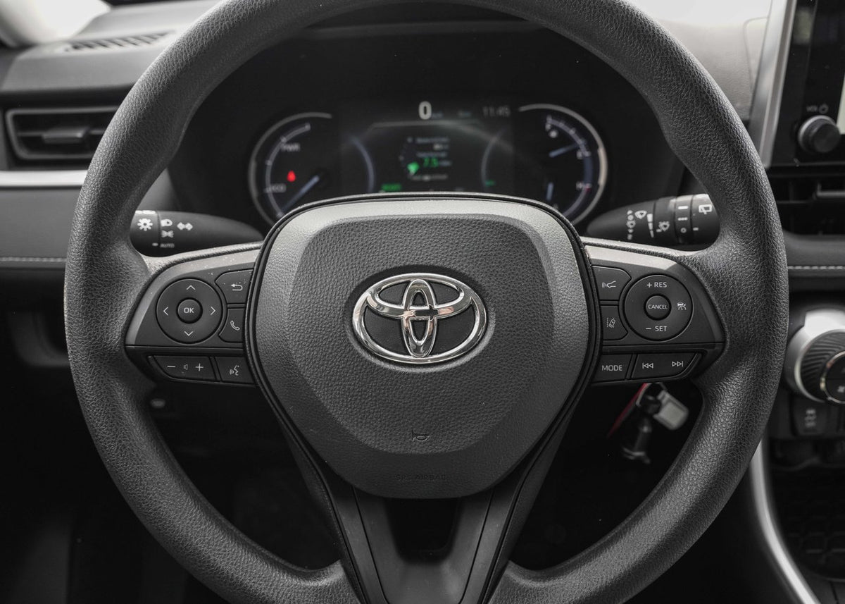 2025 Toyota RAV4 HYBRID LE AWD
