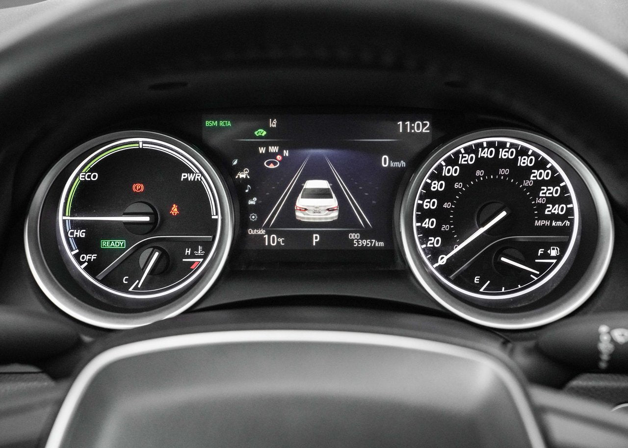 2022 Toyota Camry HYBRID XLE