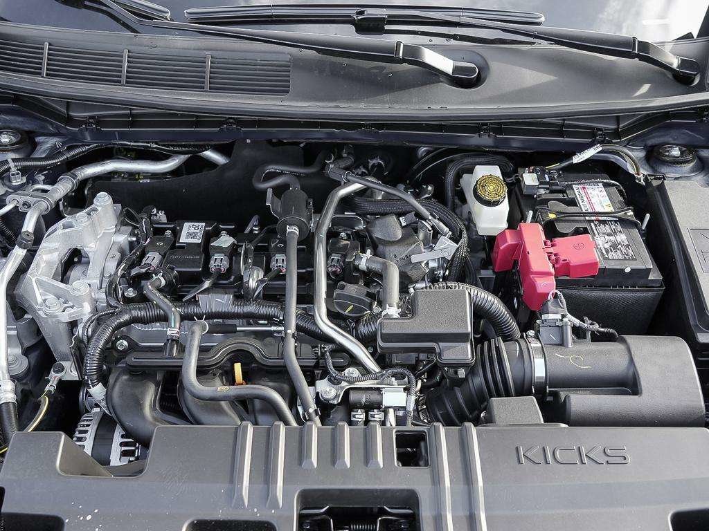2026 Nissan Kicks SR Premium AWD