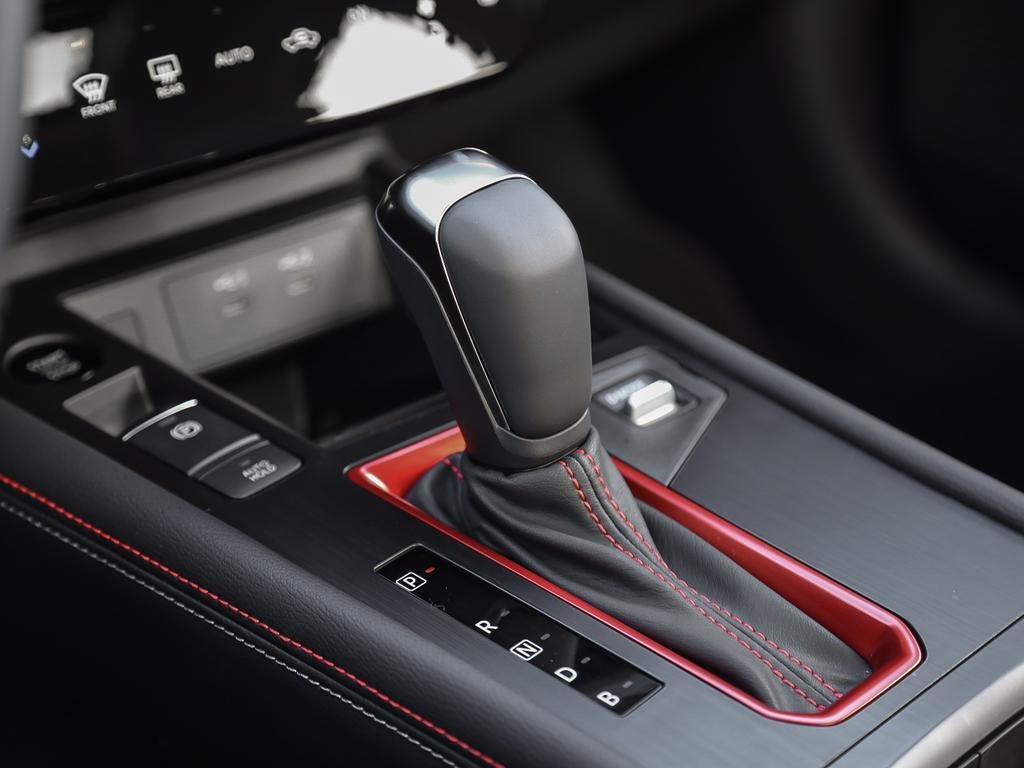 2026 Nissan Kicks SR Premium AWD