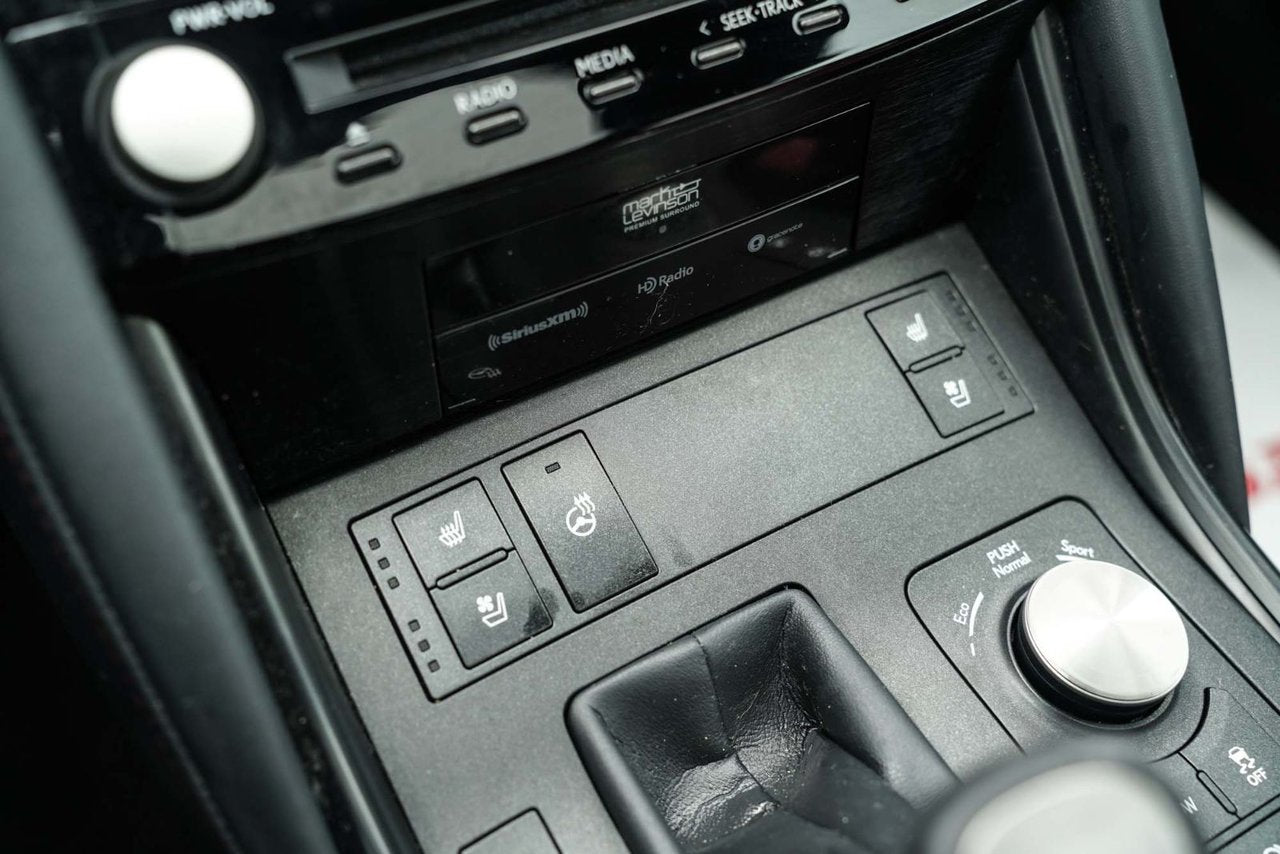 2022 Lexus IS 300 ULTRA LUXE AWD; CUIR TOIT CAMERA 360 AUDIO MAG