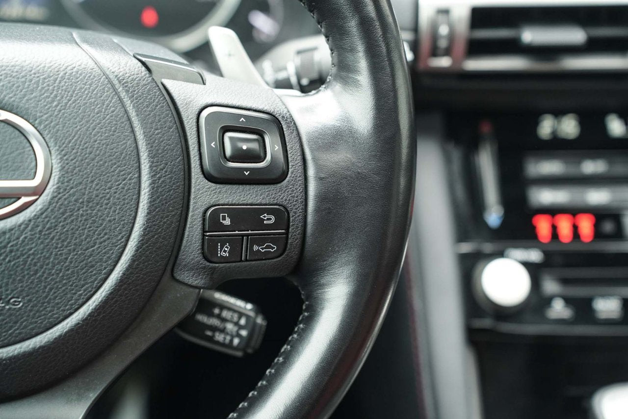 2022 Lexus IS 300 ULTRA LUXE AWD; CUIR TOIT CAMERA 360 AUDIO MAG