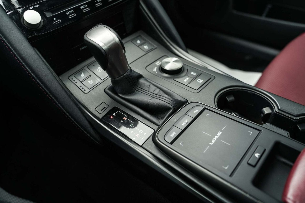2022 Lexus IS 300 ULTRA LUXE AWD; CUIR TOIT CAMERA 360 AUDIO MAG