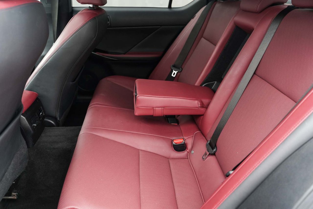2022 Lexus IS 300 ULTRA LUXE AWD; CUIR TOIT CAMERA 360 AUDIO MAG