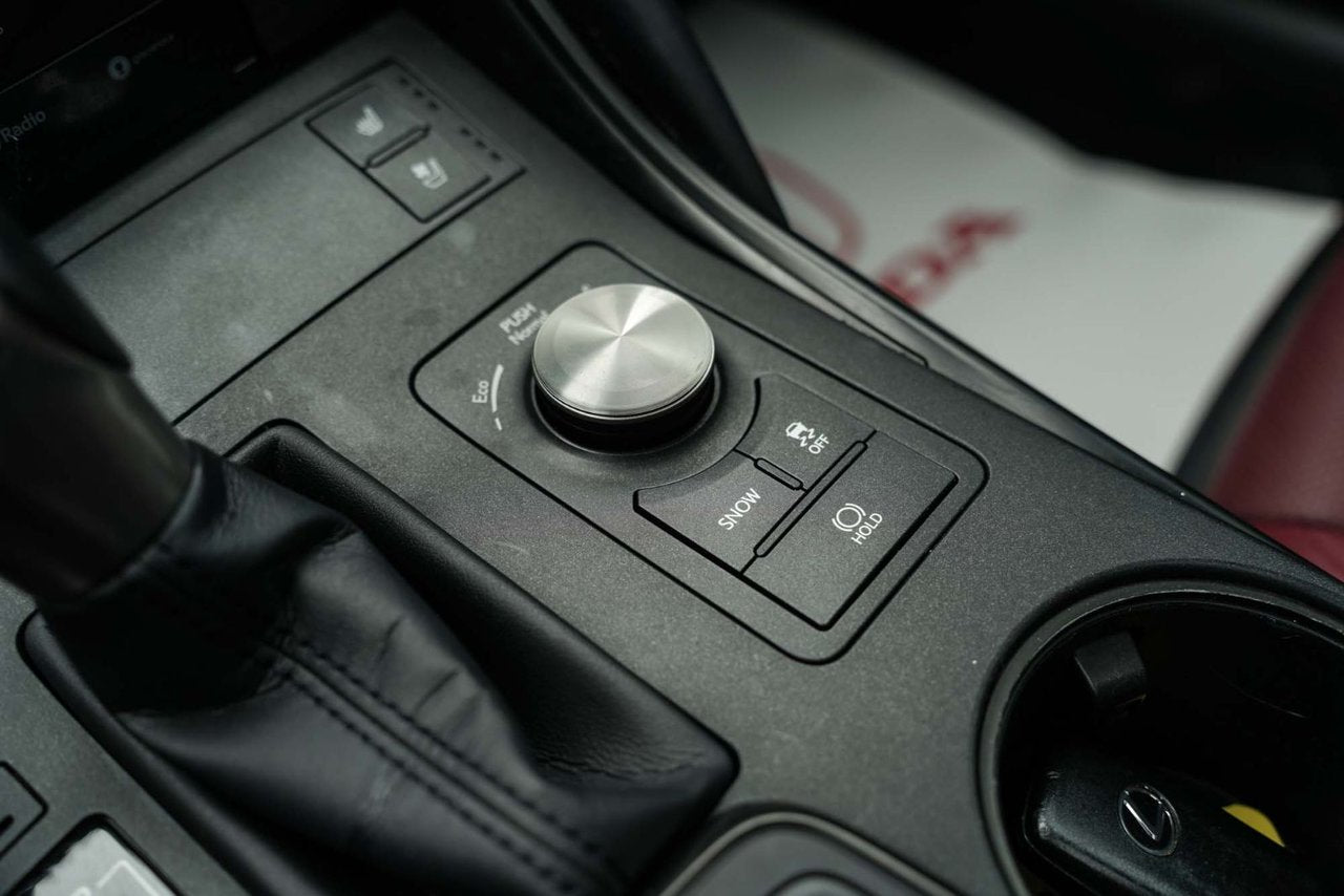 2022 Lexus IS 300 ULTRA LUXE AWD; CUIR TOIT CAMERA 360 AUDIO MAG