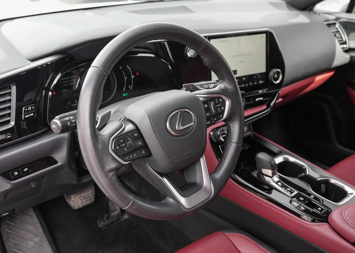 2024 Lexus NX 350h **PREMIUM HYBRIDE**