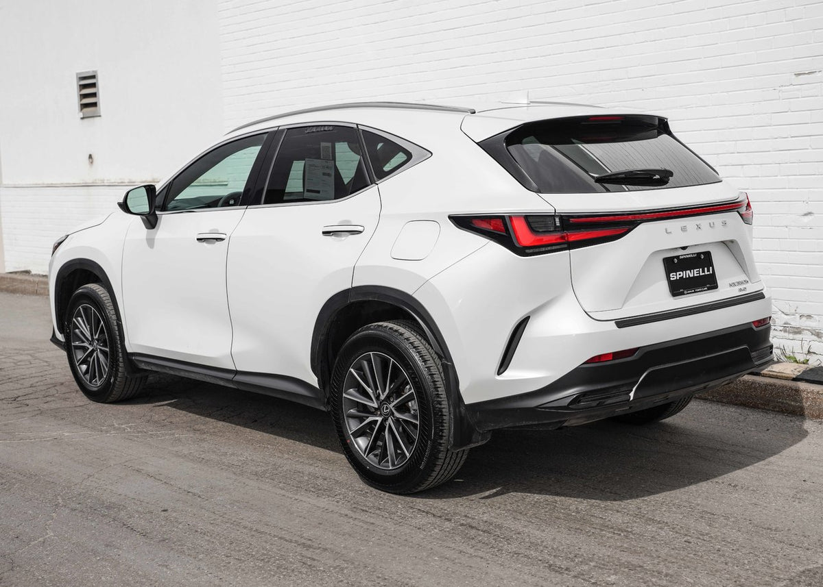 2024 Lexus NX 350h **PREMIUM HYBRIDE**