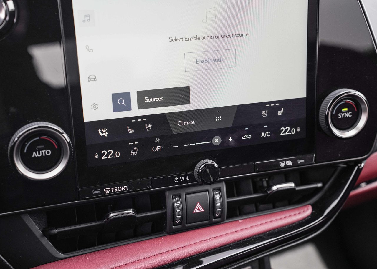2024 Lexus NX 350h **PREMIUM HYBRIDE**