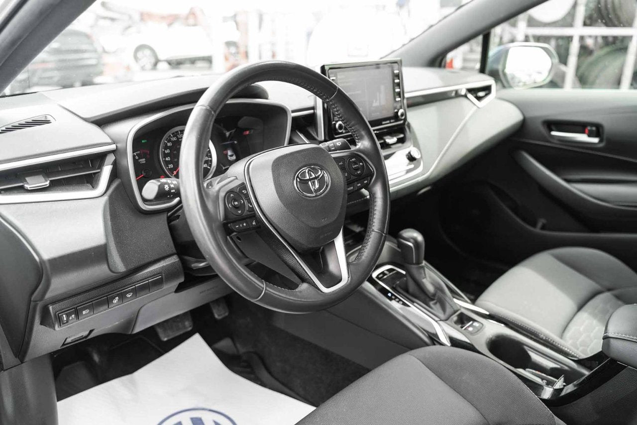 2020 Toyota Corolla Hatchback NIGHSHADE/ 103$ PAR SEMAINE - 72 MOS