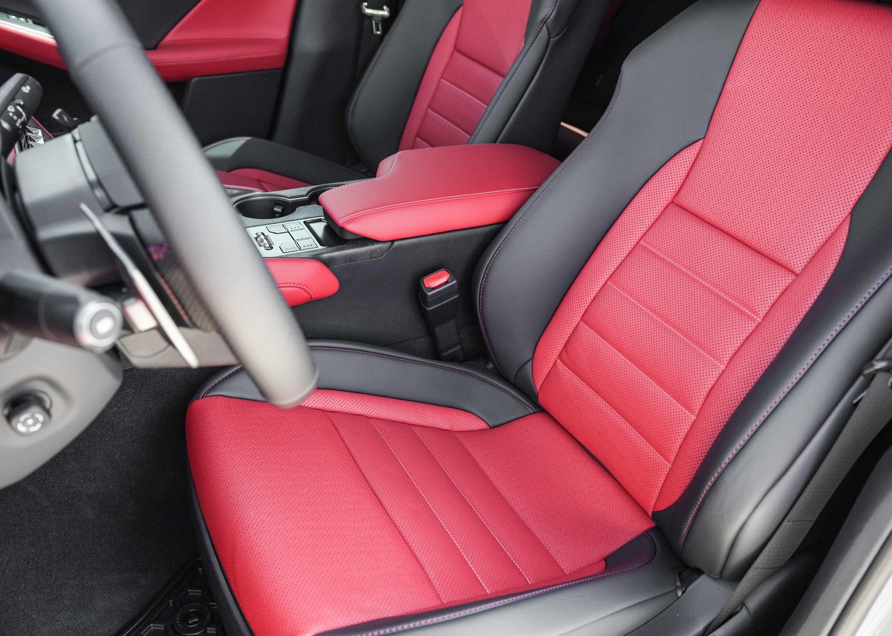 2026 Lexus IS IS 350, AWD, F-SPORT 3
