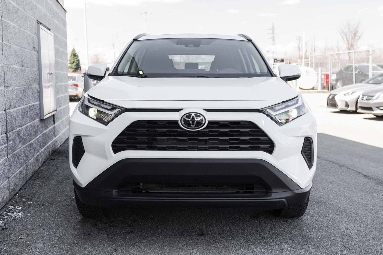 2024 Toyota RAV4 XLE AWD