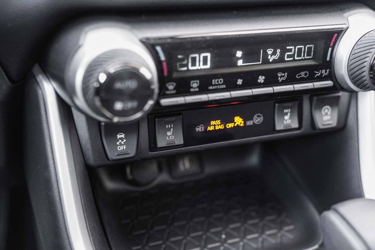 2024 Toyota RAV4 XLE AWD