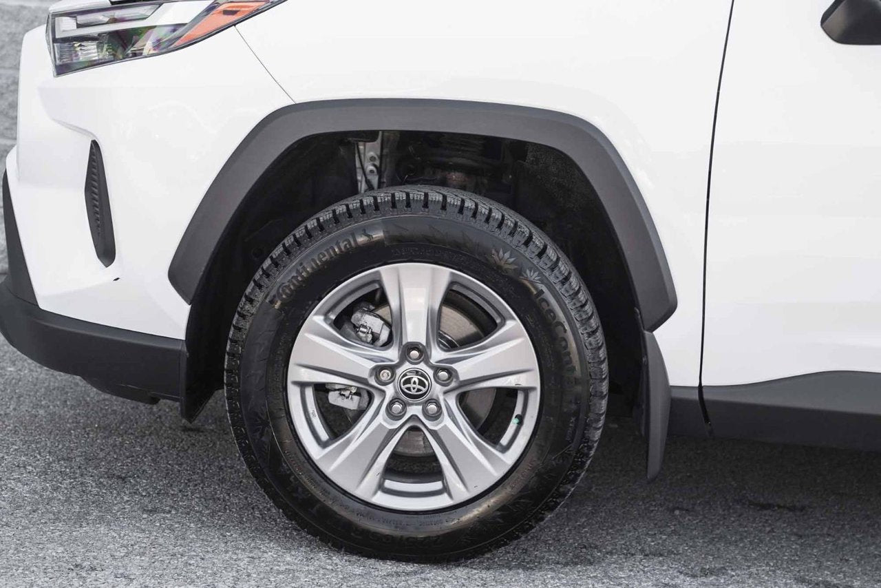 2024 Toyota RAV4 XLE AWD
