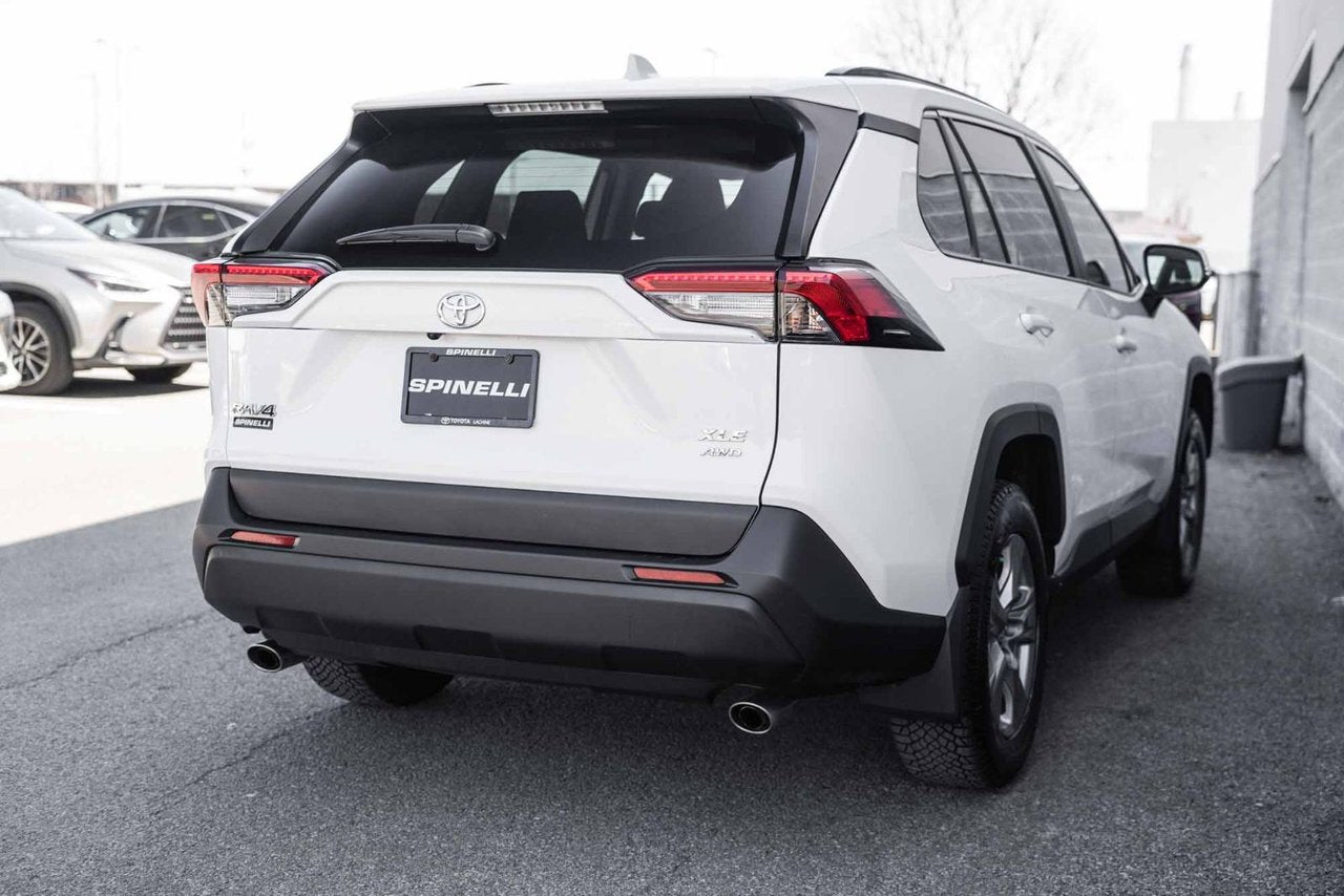 2024 Toyota RAV4 XLE AWD