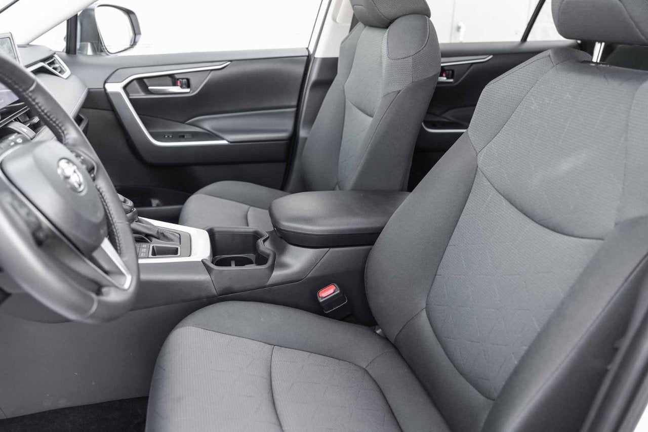 2024 Toyota RAV4 XLE AWD