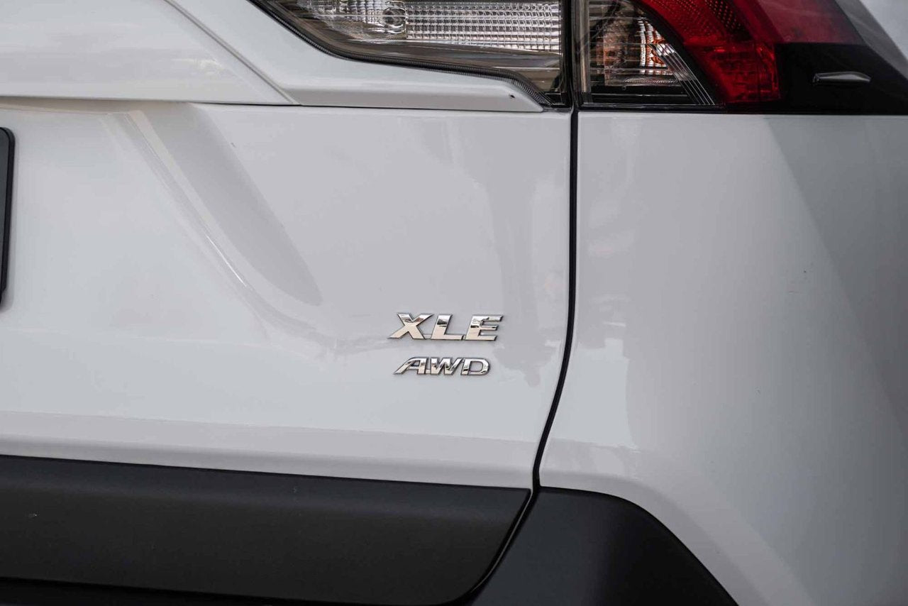 2024 Toyota RAV4 XLE AWD