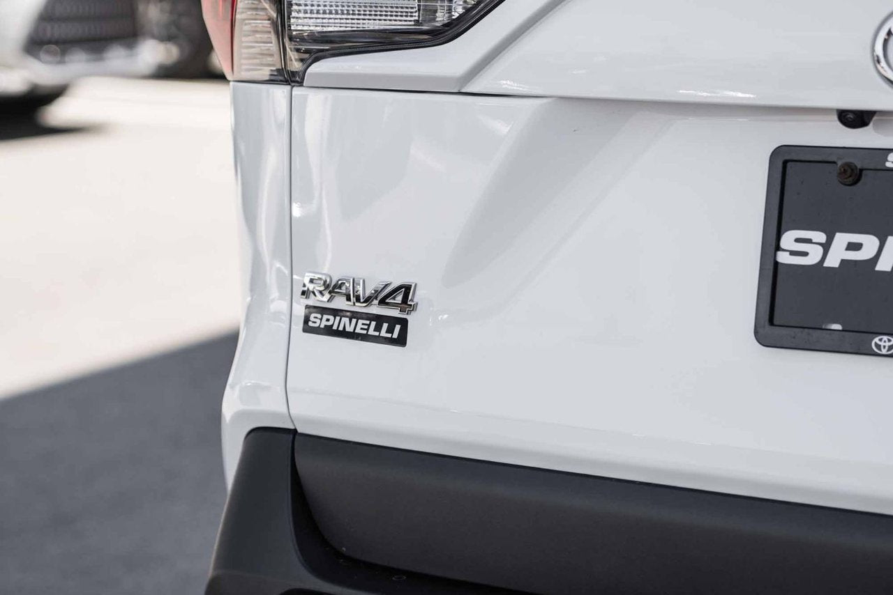 2024 Toyota RAV4 XLE AWD