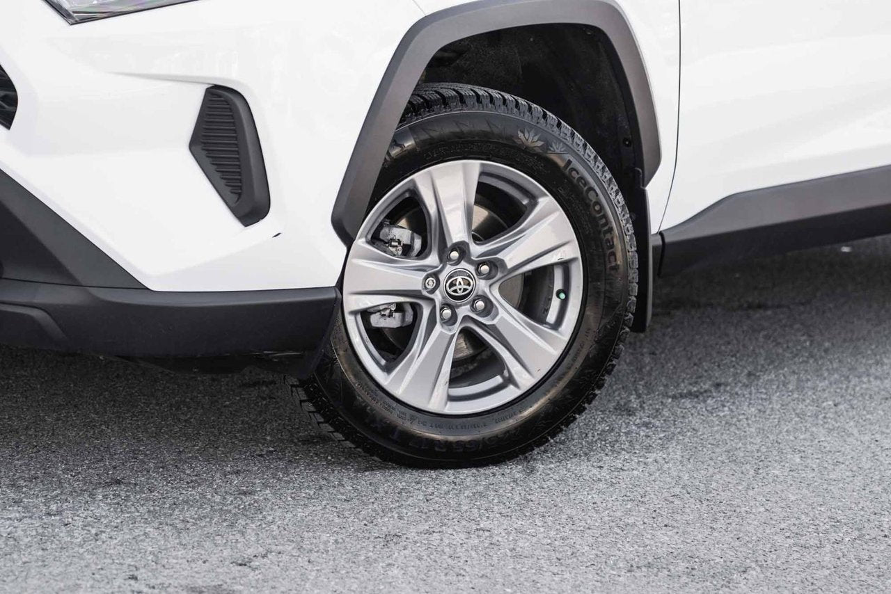2024 Toyota RAV4 XLE AWD