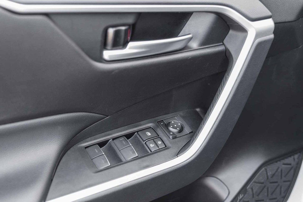2024 Toyota RAV4 XLE AWD