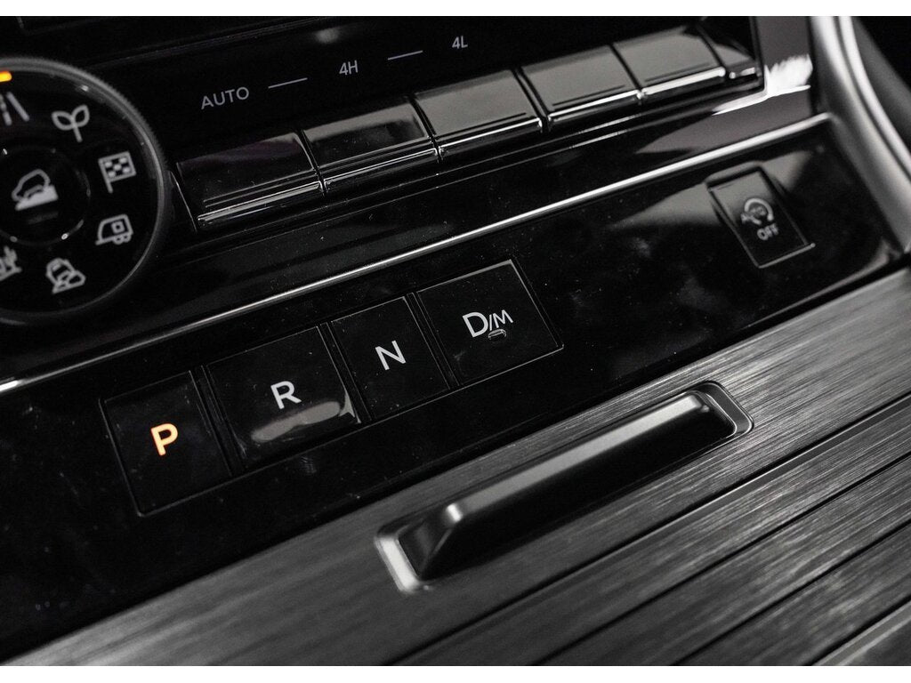 2025 Nissan Armada Platine