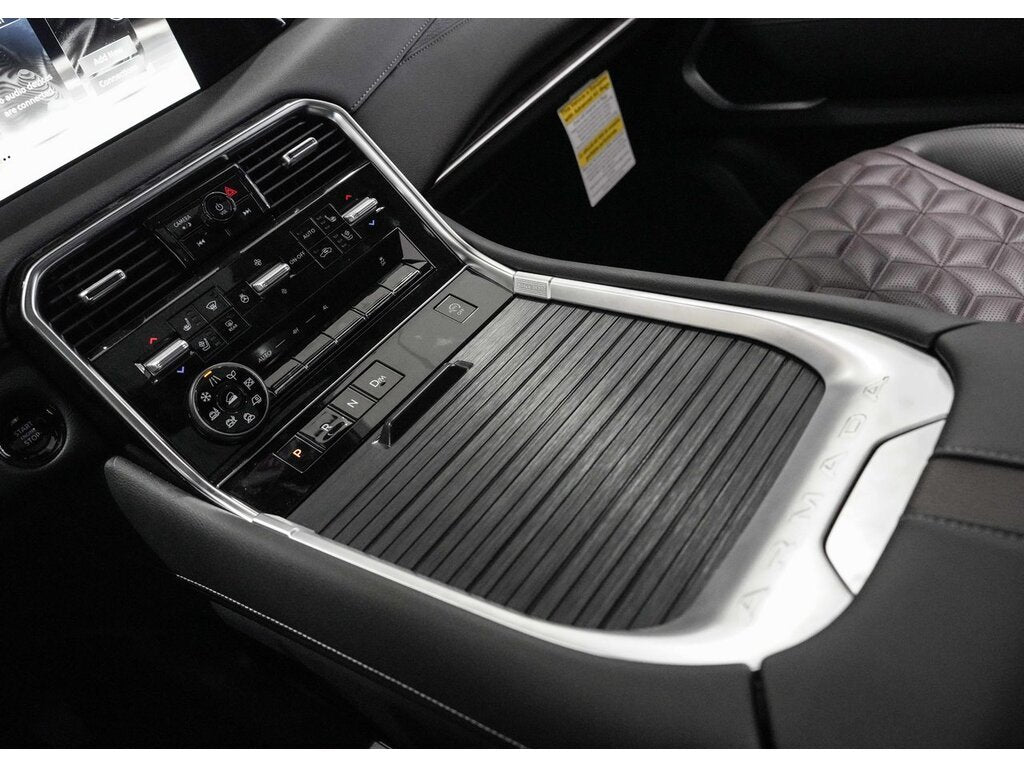 2025 Nissan Armada Platine