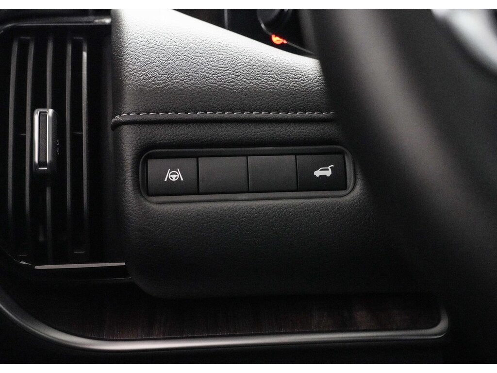 2025 Nissan Armada Platine