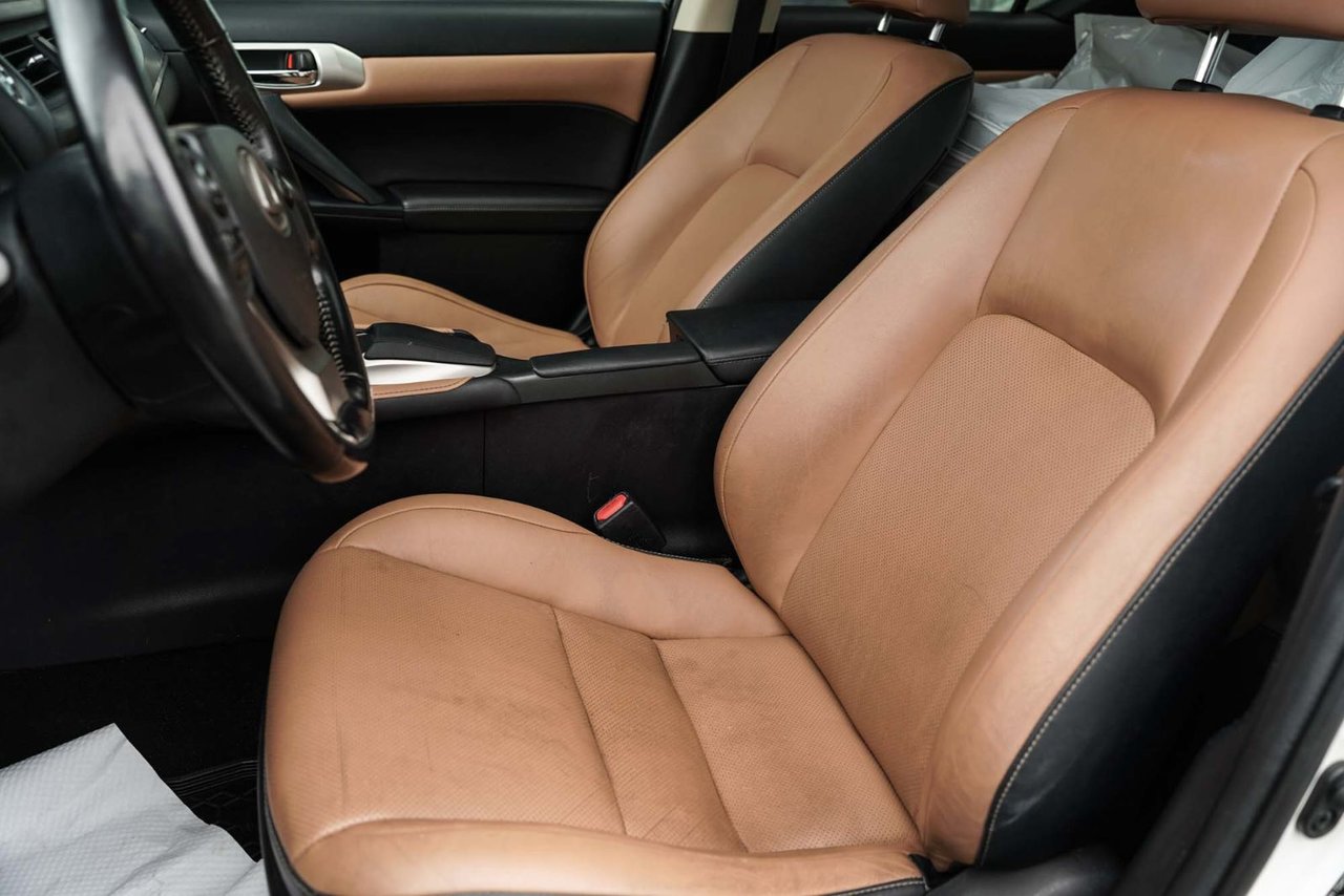 2016 Lexus CT 200h EXECUTIVE HYBRIDE CUIR TOIT NAVICAMERA