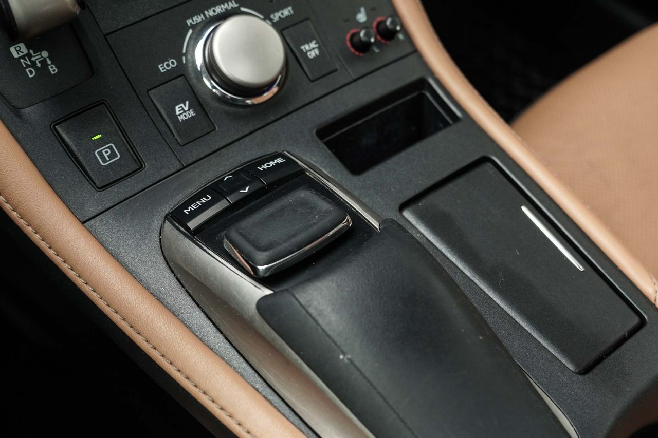 2016 Lexus CT 200h EXECUTIVE HYBRIDE CUIR TOIT NAVICAMERA