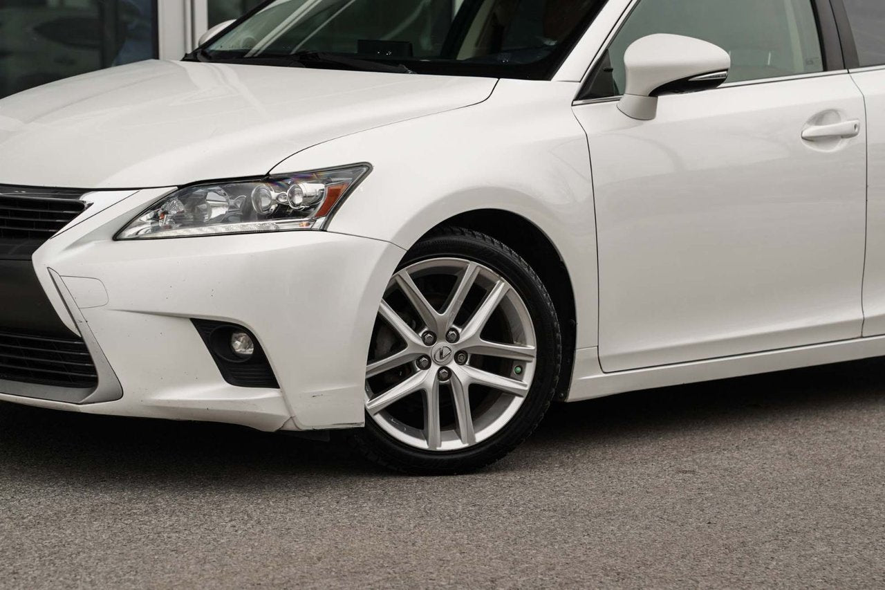 2016 Lexus CT 200h EXECUTIVE HYBRIDE CUIR TOIT NAVICAMERA