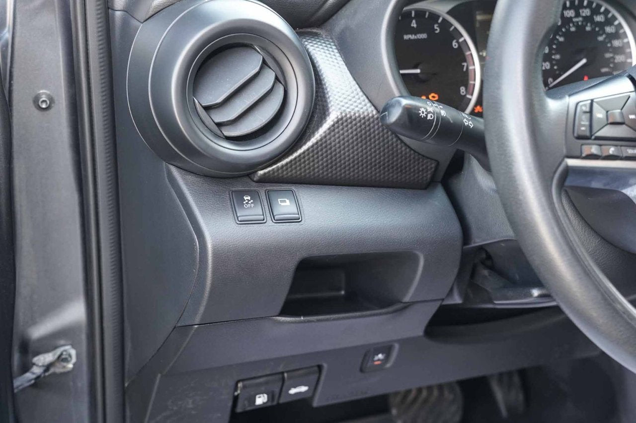 2019 Nissan Kicks S