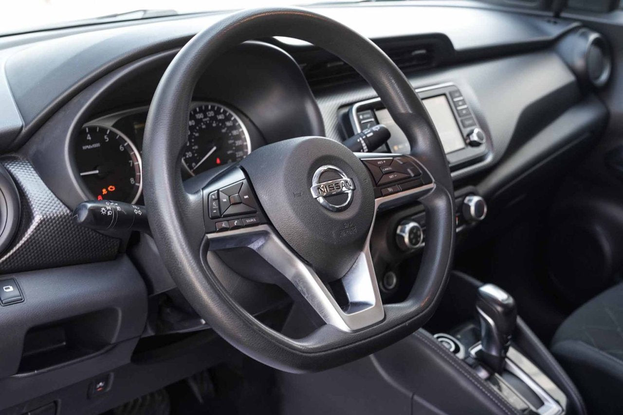 2019 Nissan Kicks S