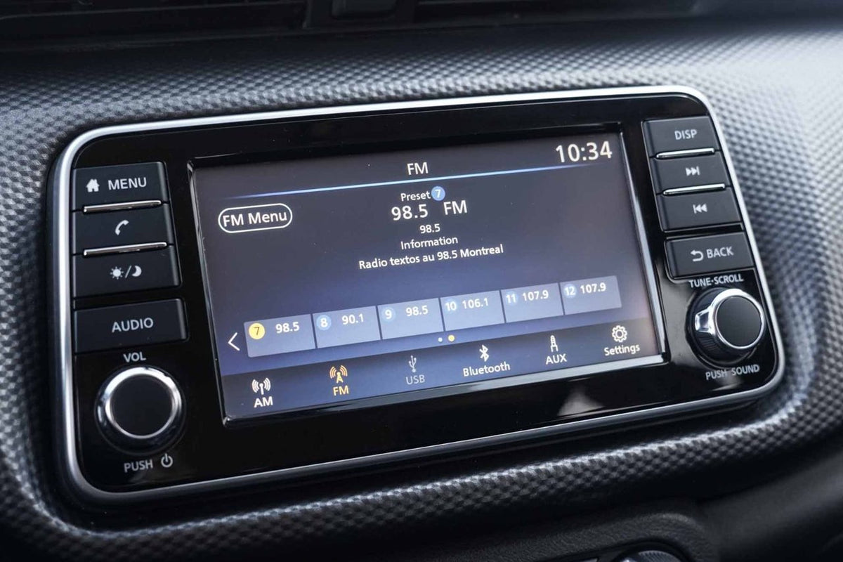 2019 Nissan Kicks S