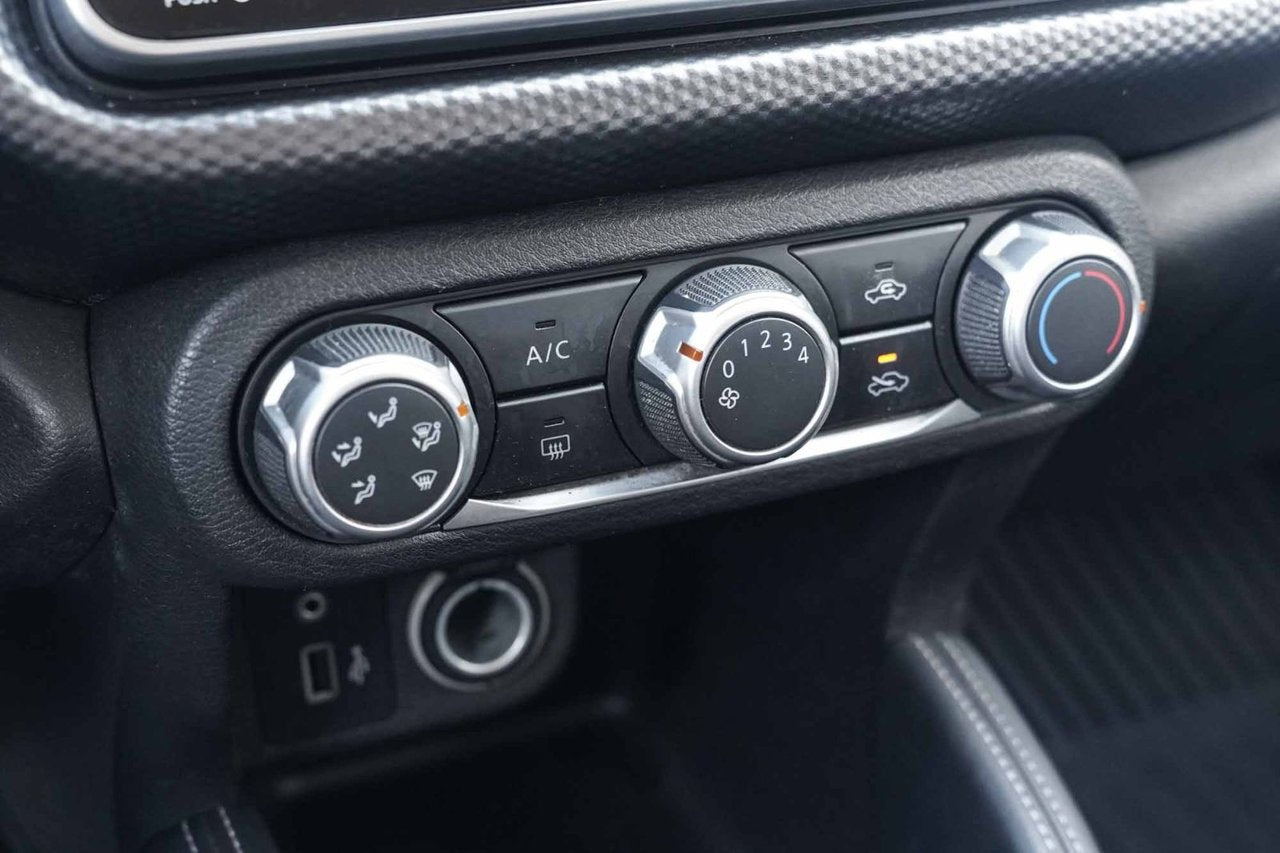 2019 Nissan Kicks S