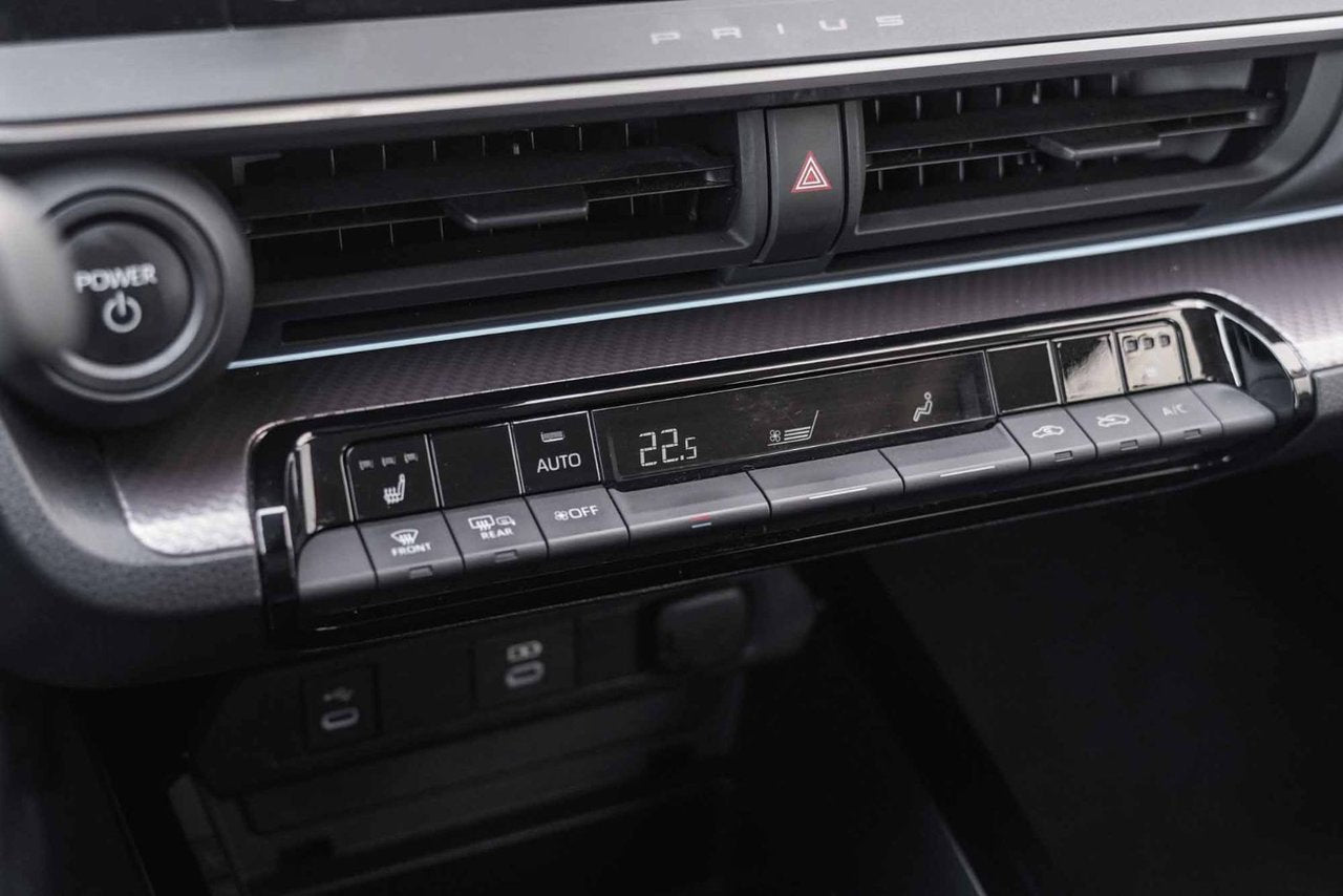 2024 Toyota Prius XLE AWD HYBRID