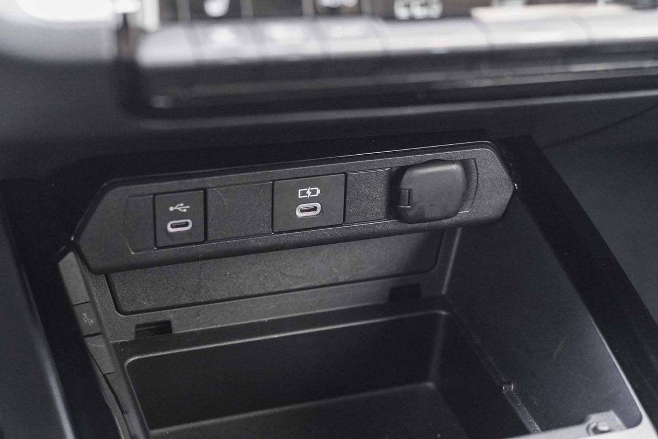 2024 Toyota Prius XLE AWD HYBRID
