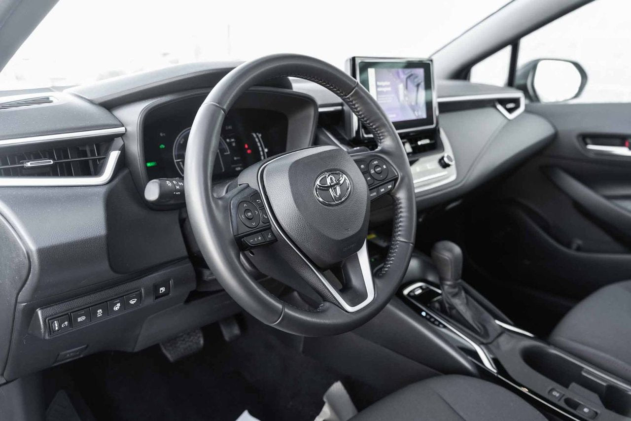 2023 Toyota Corolla SE AWD HYBRID